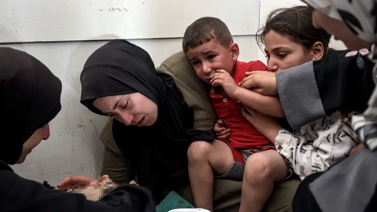 İsrail yardım bekleyen sivillere saldırdı: 13 Filistinli öldü
