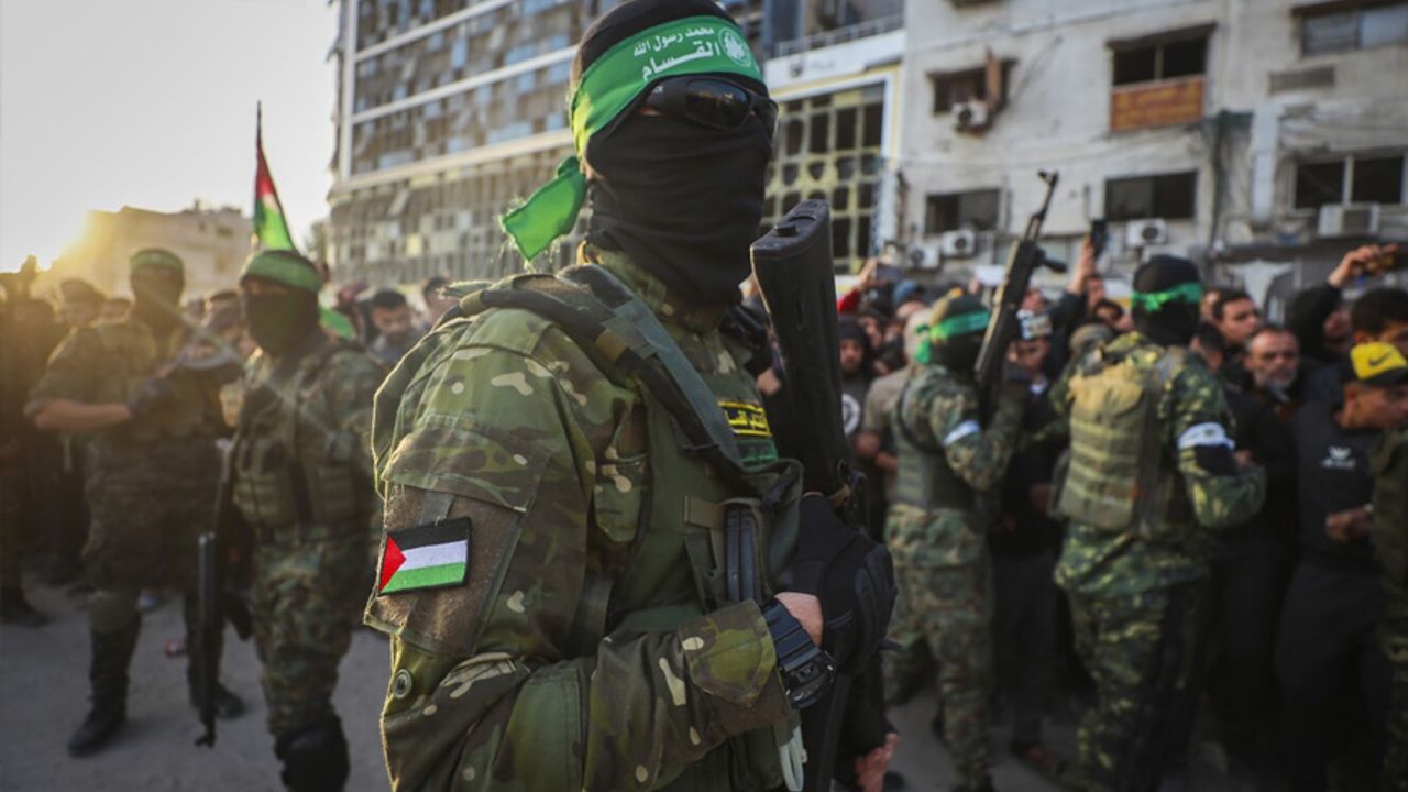 Hamas, yerel aşiretlerin direnişi ve İran desteği üzerindeki belirsizliklerle mücadele ediyor