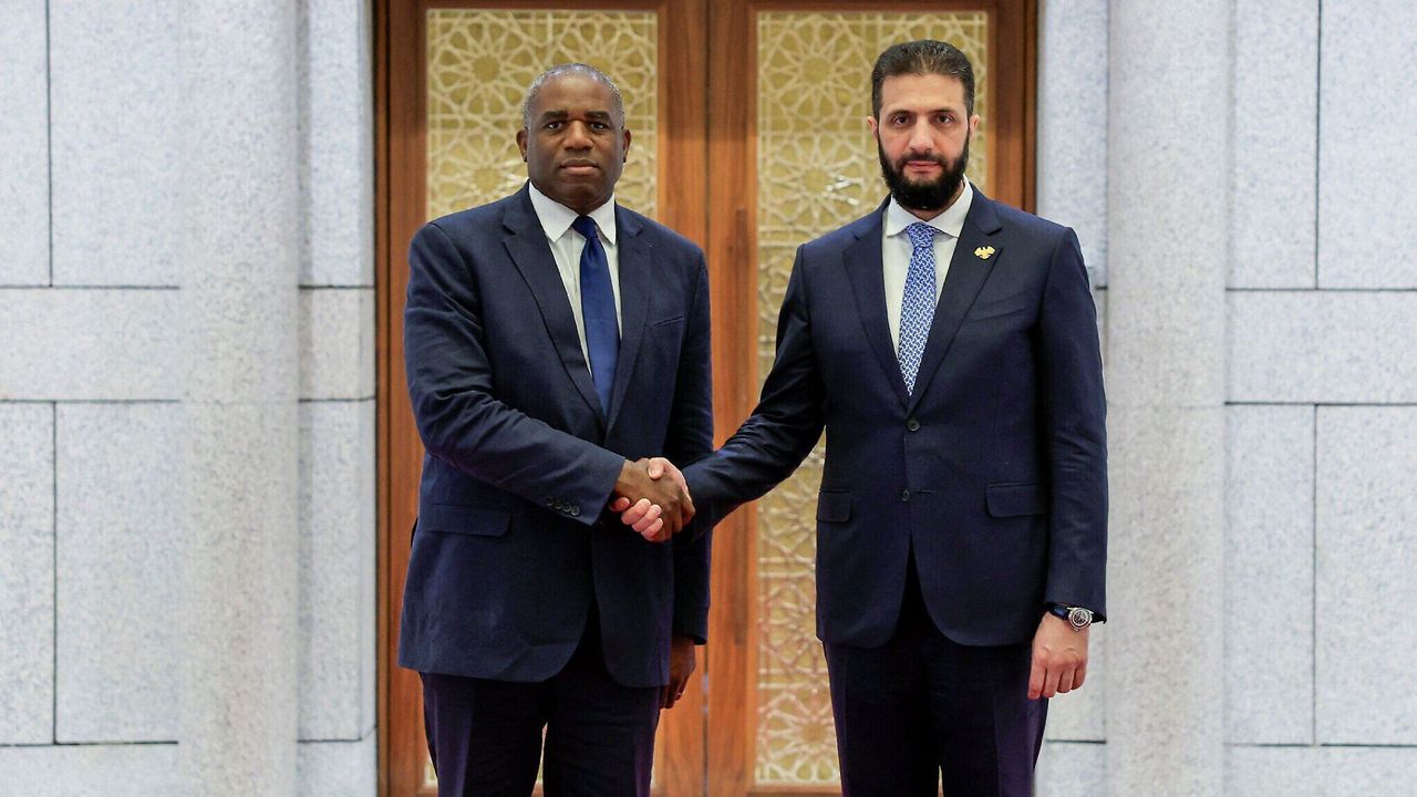 Ahmed Şara, David Lammy ile görüştü