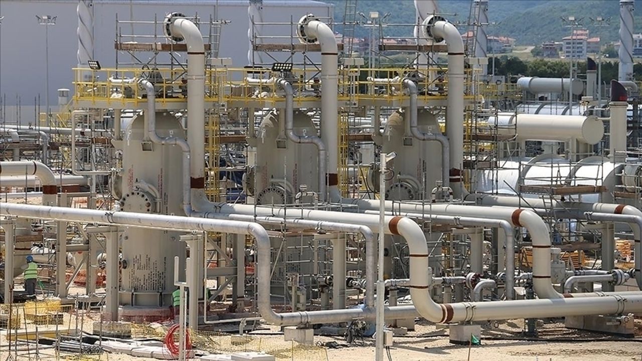 Almanya'da Gaz Acil Durum Planı'nda 'uyarı' seviyesi düşürüldü