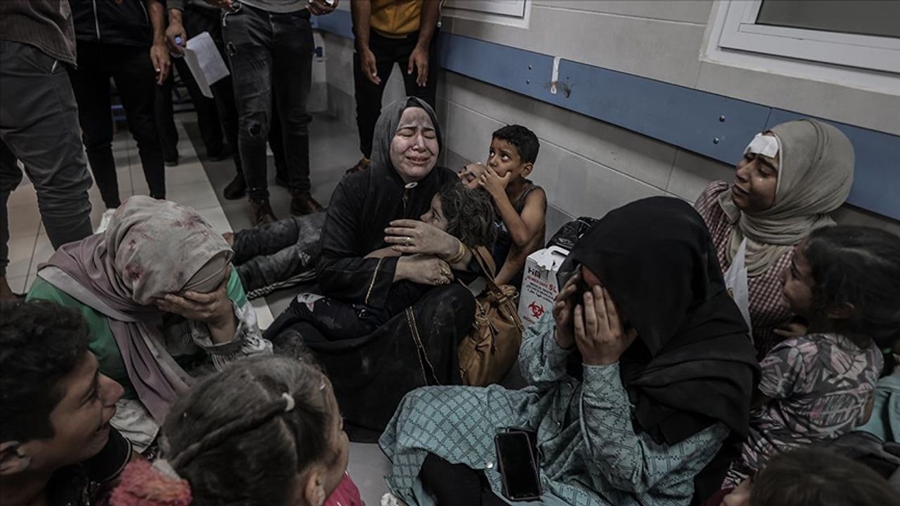 Gazze'deki hastanelerin kritik bölümleri yakıt sıkıntısı nedeniyle kapanabilir