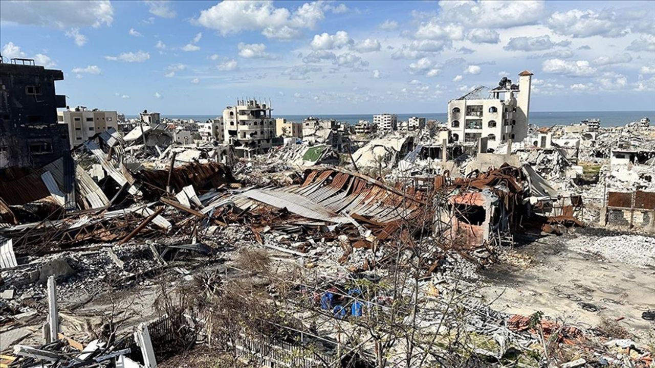 İsrail, Batı Şeria’da Filistinlilere ait 7 evi yıktı