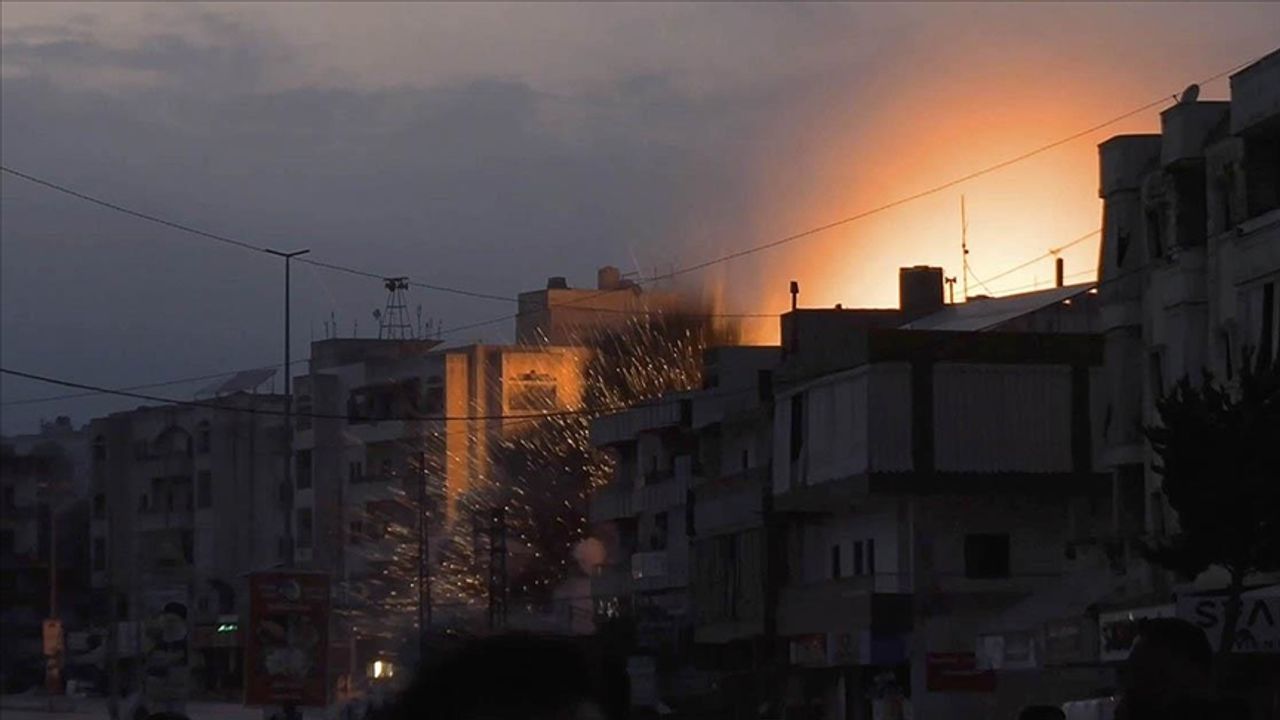 İsrail, Lübnan'ın güneyinde bir eve saldırdı: 2 ölü