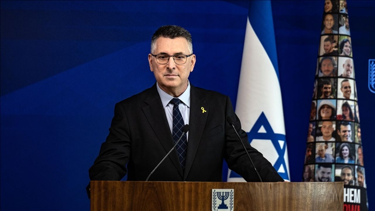 Saar: Şara'nın azınlıkları koruma taahhüdü gerçeği yansıtmıyor
