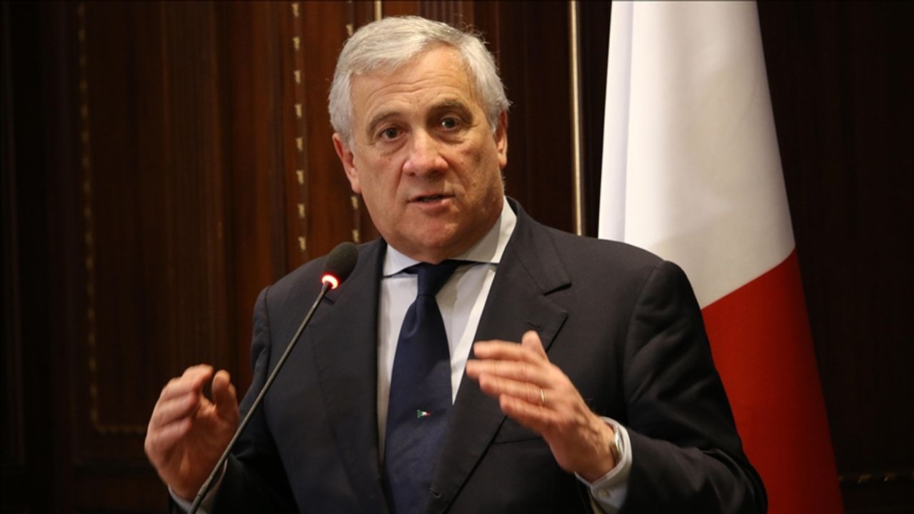 Tajani: Suriye'de yaşananları endişeyle takip ediyorum