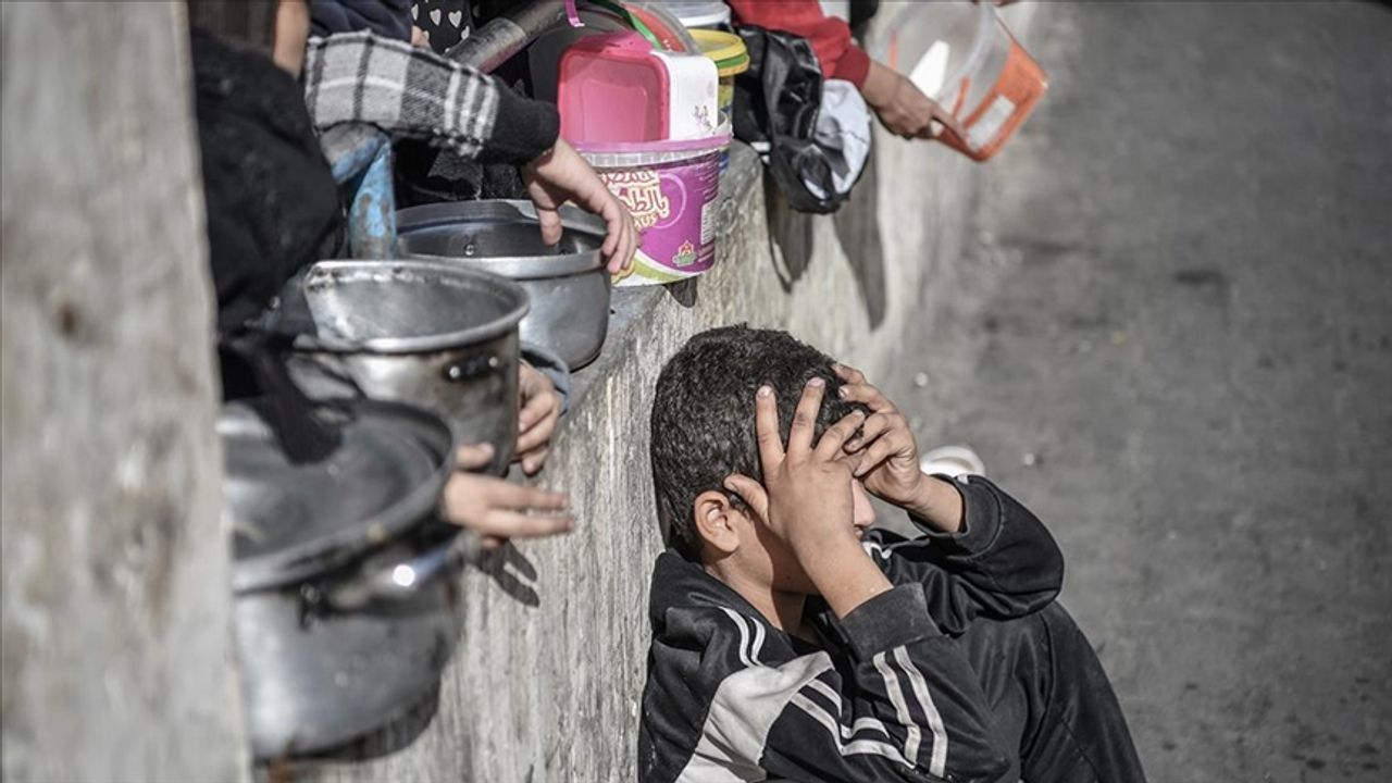 Gazze'de 7 kişi daha açlıktan hayatını kaybetti