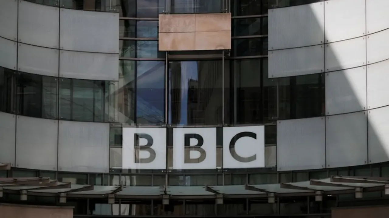 İngiltere'de lise öğrencisi, BBC'yi soykırımın 'suç ortağı' olmakla suçladı
