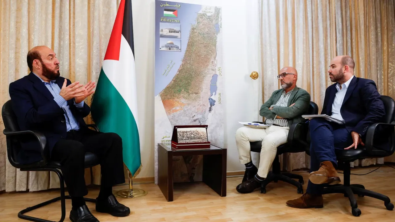 Hamas: Silahlar kime teslim edilecek?