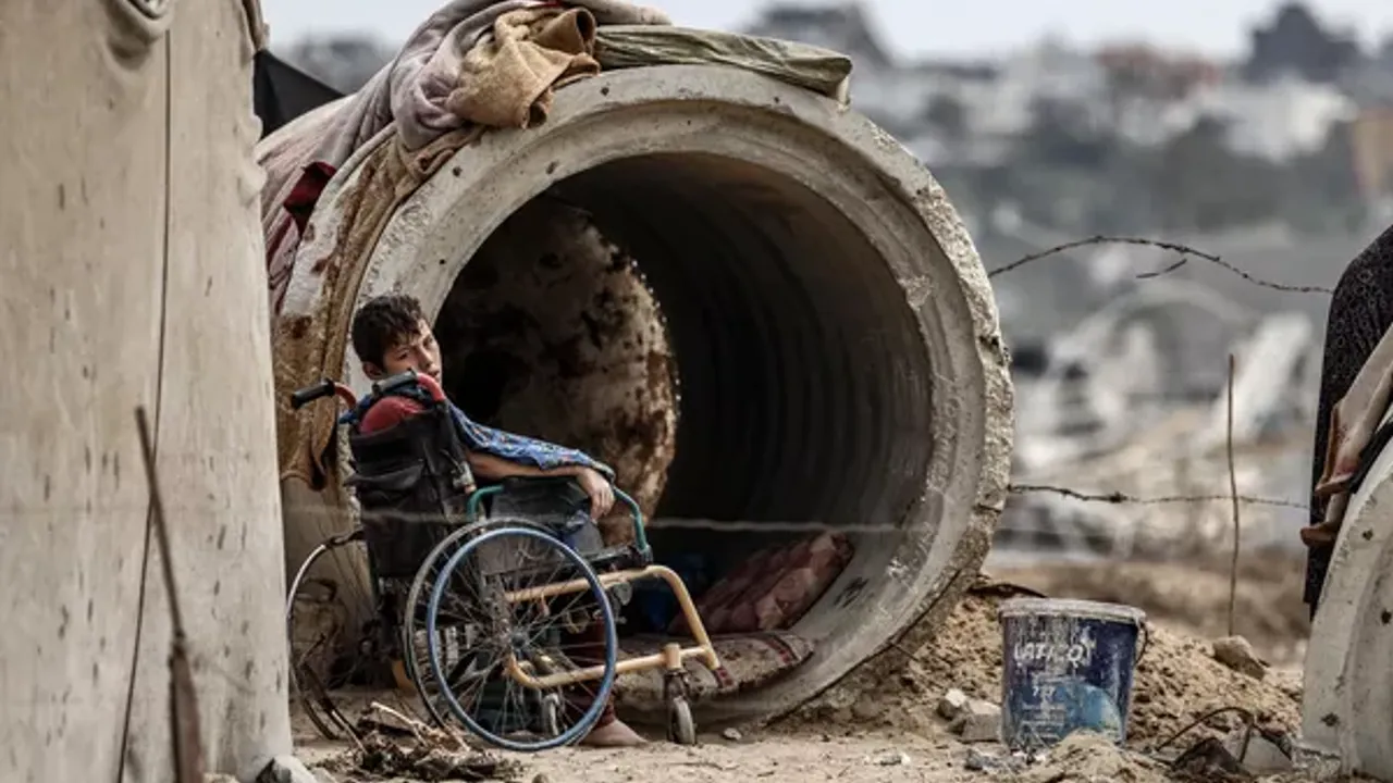 Gazze'de her gün 77 çocuk yetim kalıyor