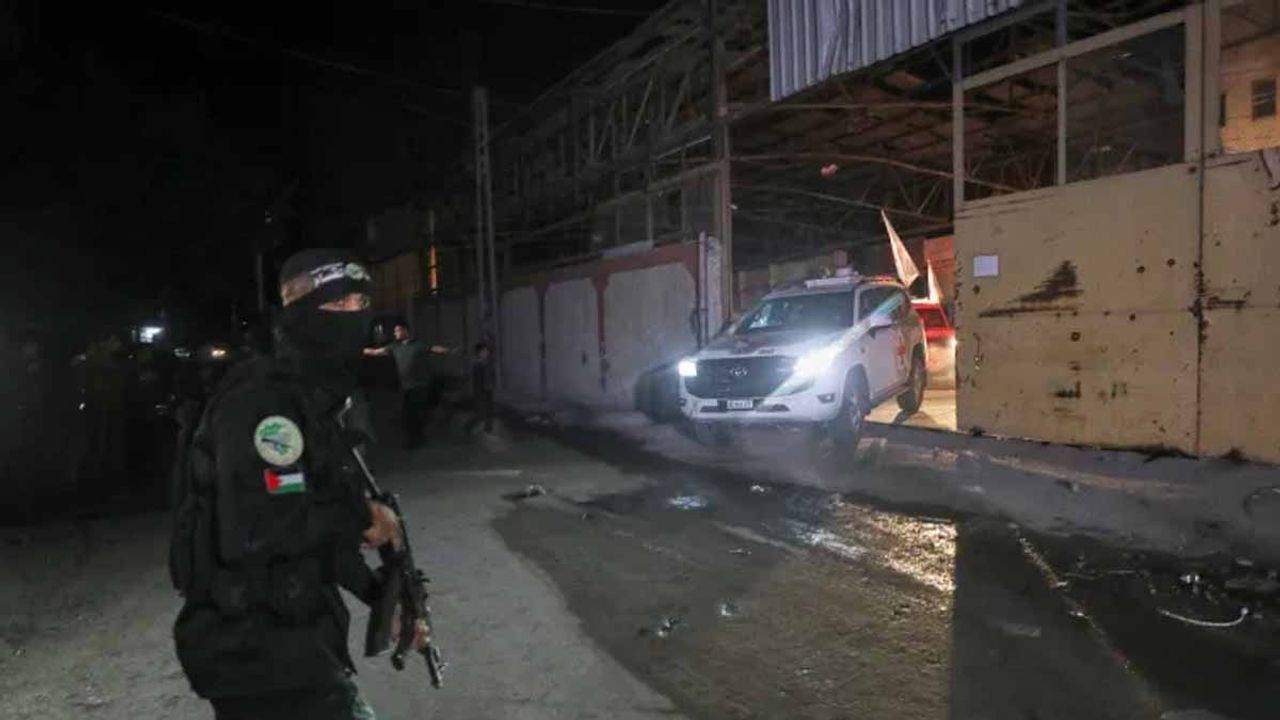 Hamas: İsrail anlaşmayı ihlal etti, siviller öldü