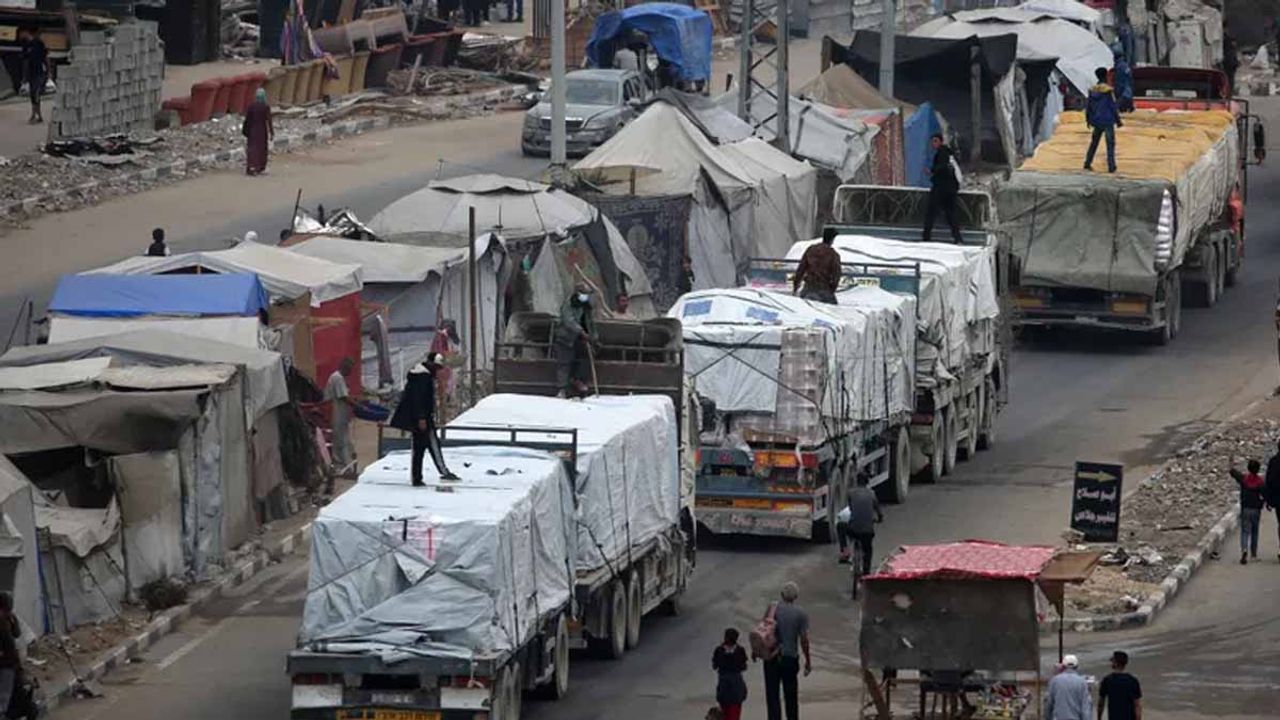 Refah Kapısı’nın açılışı belirsiz, 600 tır iddiası