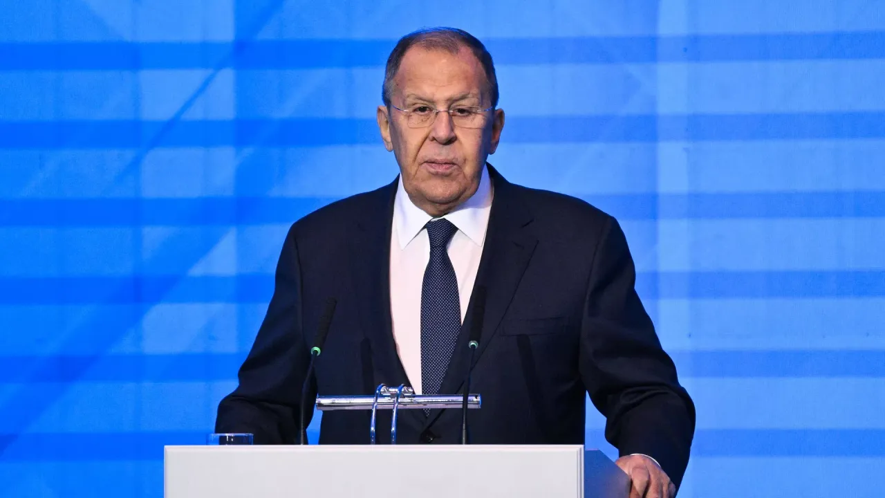 Lavrov: Putin-Trump görüşmesi için somut sonuç garantisi istiyoruz