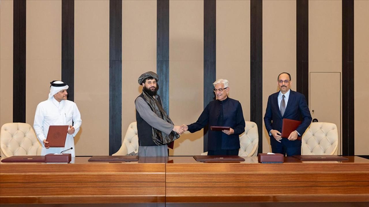 Pakistan ve Afganistan arasında ateşkes sağlandı