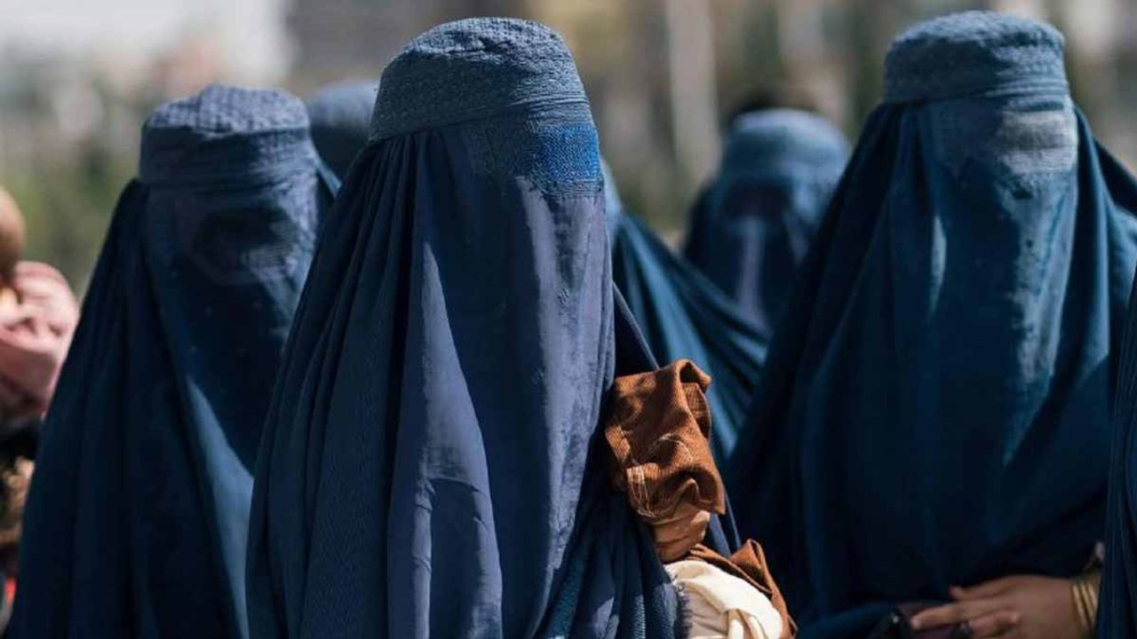 Portekiz’de kamusal alanda burka yasağı getirildi
