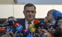 Bosnalı Sırp lider Dodik, Sırp entitesinin Bosna Hersek'ten ayrılacağı söylemlerini sürdürdü