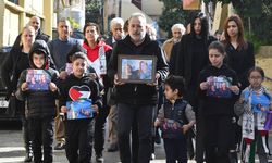 İsrail'in Gazze'de öldürdüğü Hristiyan anne kız için Lübnan'da cenaze töreni düzenlendi