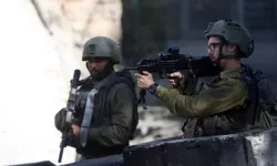İsrail, Tulkerim Mülteci Kampı'nda bir Filistinliyi daha öldürdü