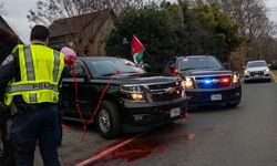 ABD Dışişleri Bakanı Blinken'ın aracına, Gazze'de dökülen kanı temsilen kırmızı boya atıldı