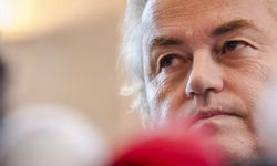 Irkçı Wilders, daha önce sunduğu "İslam karşıtı" yasa tasarısı teklifini geri çekti