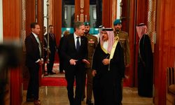 Bahreyn Kralı, Blinken'e Gazze'de ateşkesin sağlanması gerektiğini vurguladı
