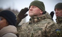 Zelenskiy, Ukrayna Genelkurmay Başkanlığına Kara Kuvvetleri Komutanı Sırskiy'i atadı