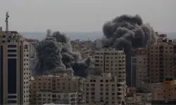 İşgal ordusu, Gazze'de üniversite binalarını bombaladı!