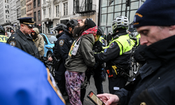 New York'ta Filistin'e destek gösterisine polis müdahalesi