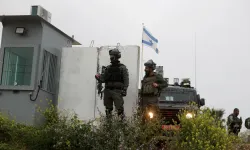 İsrail, Filistinlilerin Kudüs'e geçişini engelledi