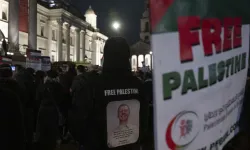Gazze için kendini yakan ABD askeri Londra'da anıldı