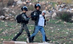 İsrail güçleri 7 Ekim'den beri Batı Şeria'da 7 bin 505 Filistinliyi gözaltına aldı