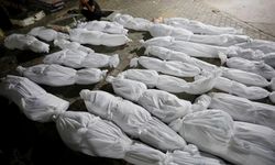 Hamas: Nasır Hastanesi'nde bulunan toplu mezar İsrail'in işlediği suçların boyutunu gösteriyor