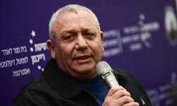 İsrail kabine üyesi, şantaja karşı çekilme sinyali verdi