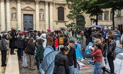 Fransız öğrenciler, Filistin'e destek eylemlerine yönelik baskıyı protesto etti
