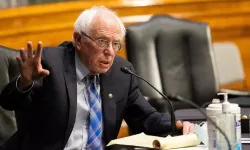 Sanders'tan "kampüslerde antisemitizmi, Müslüman karşıtlığını kınayan" karar teklifi