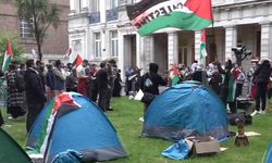 Filistin'e destek gösterilerine Queen Mary Üniversitesi öğrencileri de katıldı