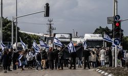 İsrailliler, Gazze'ye giden insani yardım konvoyunu durdurdu