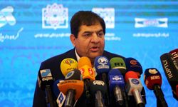 İran Cumhurbaşkanı Reisi'nin ölümü nedeniyle seçime kadar görevini yardımcısı Muhbir yürütecek