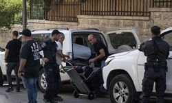 İsrail güçleri Al Jazeera'nın işgal altındaki Kudüs'teki ofisini bastı