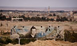 Esed rejimi, Suriye'de sivillerin evlerini ve arazilerini yaktı