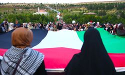 Diyarbakır'da kadınlar, İsrail'in Gazze'ye yönelik saldırılarını protesto etti