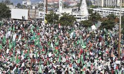 Beyrut'ta üniversite öğrencileri Gazze ile dayanışma gösterisi düzenledi