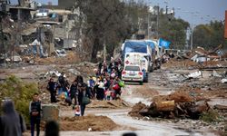Cibaliya'da Filistinliler, İsrail saldırıları altında bölgeden ayrılmaya çalışıyor