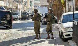 İsrail, Batı Şeria'da 2 Filistinli çocuğu gerçek mermiyle yaraladı
