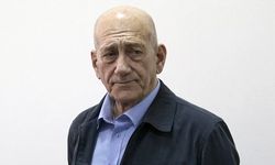 Eski İsrail Başbakanı Olmert'ten Netanyahu'ya Batı Şeria'da işlenen suçlara ilişkin eleştiri