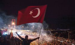 Uzmanlar, "15 Temmuz"a karşı Türkiye ekonomisinin gücünü koruduğunu vurguladı