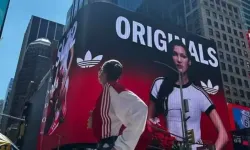 Bella Hadid'i ayakkabı reklamından çıkaran Adidas, boykot çağrılarıyla karşı karşıya