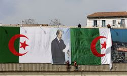 Cezayir’de yapılacak cumhurbaşkanlığı seçimlerine 3 adayın başvurusu kabul edildi