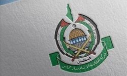 Hamas, Filistinlinin cesedini çatıdan atan İsrail askerlerine tepki gösterdi