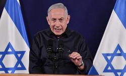 Netanyahu, UNIFIL'i tehdit etti