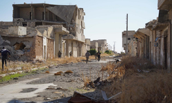 ABD destekli Suriye Özgür Ordusu, Bukemal ve Meyadin'e doğru saldırı başlattı